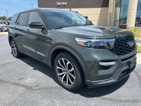 Photos of 2022 Ford Explorer ST-Line for sale in Warner Robins, GA at Hyundai Warner Robins
