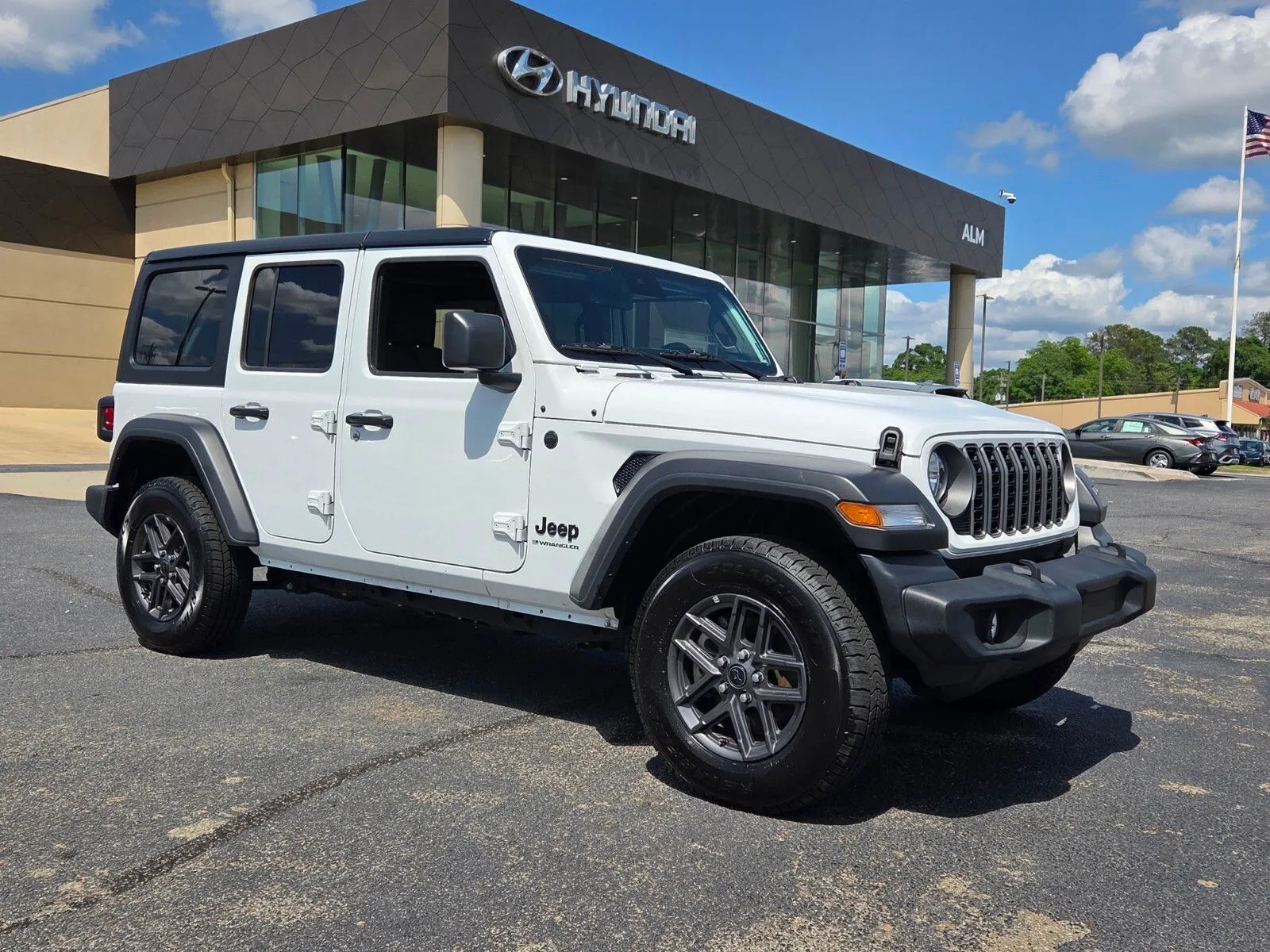 White 2025 Jeep Wrangler Sport S for sale in Warner Robins, GA