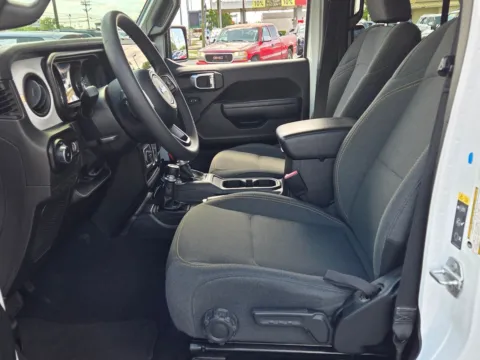 More photos of 2025 Jeep Wrangler Sport S at Hyundai Warner Robins, GA