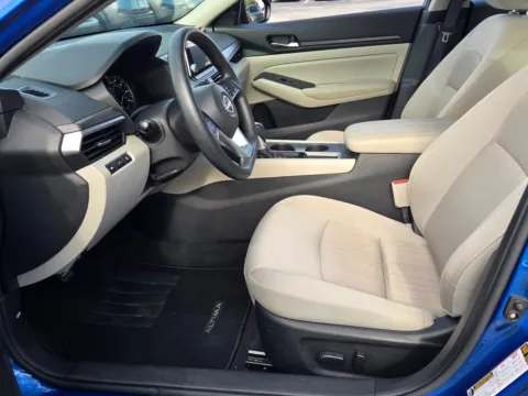 More photos of 2025 Nissan Altima 2.5 SV at Hyundai Warner Robins, GA