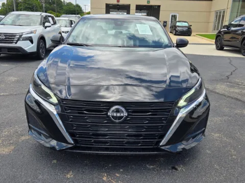 Photos of 2025 Nissan Altima 2.5 SV for sale in Warner Robins, GA at Hyundai Warner Robins