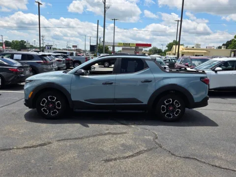 More photos of 2024 Hyundai Santa Cruz XRT at Hyundai Warner Robins, GA