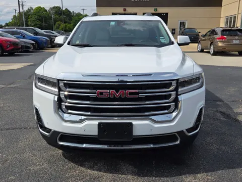 Photos of 2023 GMC Acadia SLT for sale in Warner Robins, GA at Hyundai Warner Robins