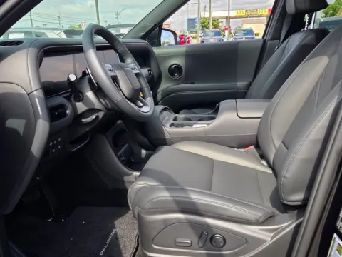 More photos of 2026 Hyundai Palisade XRT Pro at Hyundai Warner Robins, GA