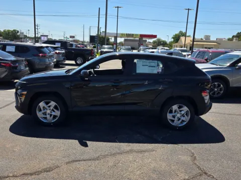 More photos of 2026 Hyundai Kona SE at Hyundai Warner Robins, GA