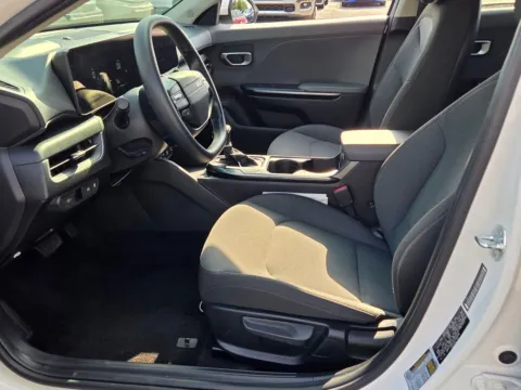 More photos of 2025 Kia K4 LXS at Hyundai Warner Robins, GA