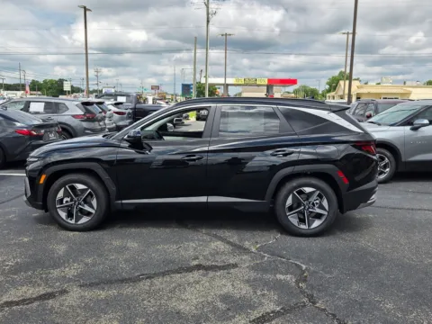 More photos of 2026 Hyundai Tucson SEL at Hyundai Warner Robins, GA