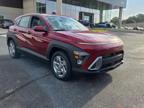 Red 2026 Hyundai Kona SE for sale in Warner Robins, GA