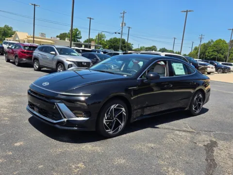 Another view of 2026 Hyundai Sonata SEL Sport for sale in Warner Robins, GA at Hyundai Warner Robins
