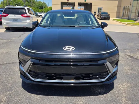 Photos of 2026 Hyundai Sonata SEL Sport for sale in Warner Robins, GA at Hyundai Warner Robins