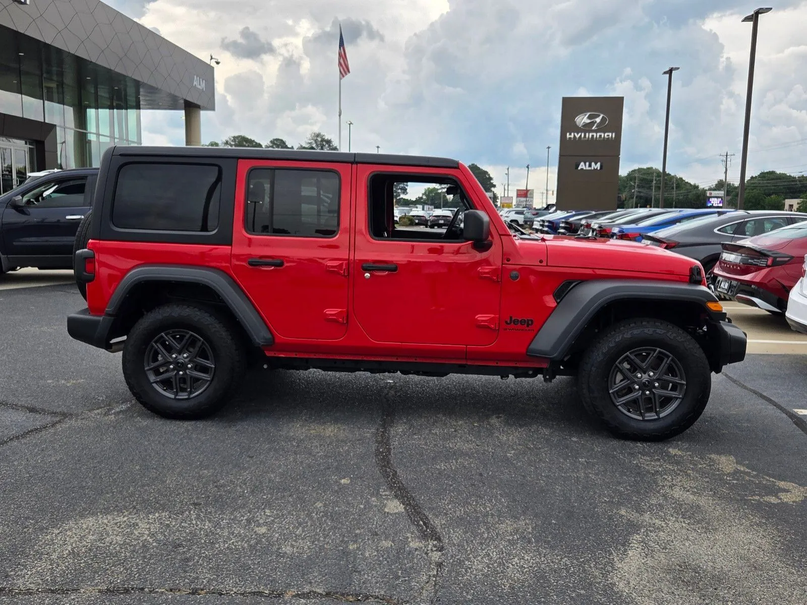 2025 Jeep Wrangler 4-Door Sport S - Photo 13