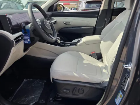 More photos of 2026 Hyundai Tucson SEL at Hyundai Warner Robins, GA