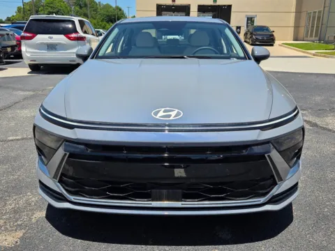 Photos of 2026 Hyundai Sonata SEL Sport for sale in Warner Robins, GA at Hyundai Warner Robins