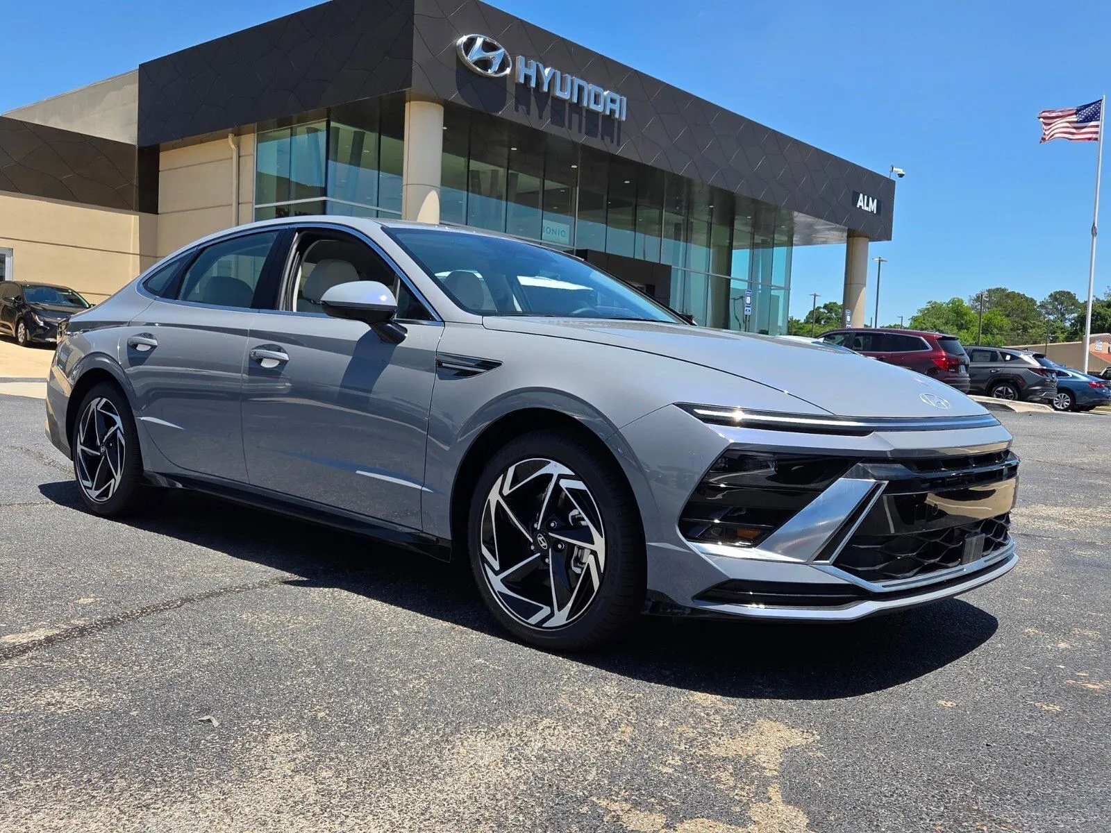 2026 Hyundai Sonata SEL AWD's photo