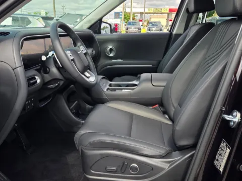 More photos of 2026 Hyundai Palisade SEL at Hyundai Warner Robins, GA