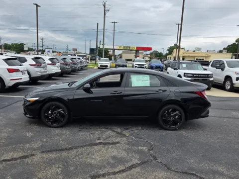 More photos of 2026 Hyundai Elantra SEL Sport at Hyundai Warner Robins, GA