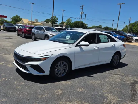 Another view of 2026 Hyundai Elantra Hybrid Blue for sale in Warner Robins, GA at Hyundai Warner Robins
