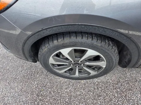 More photos of 2024 Ford Escape Platinum at Hyundai Warner Robins, GA
