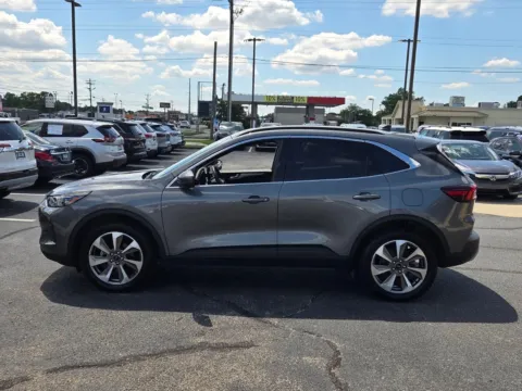 More photos of 2024 Ford Escape Platinum at Hyundai Warner Robins, GA