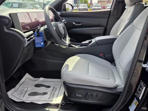 More photos of 2026 Hyundai Santa Cruz SEL at Hyundai Warner Robins, GA