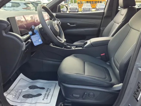 More photos of 2026 Hyundai Santa Cruz SEL at Hyundai Warner Robins, GA