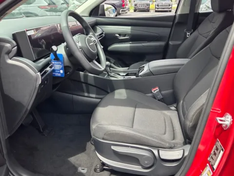 More photos of 2026 Hyundai Tucson SE at Hyundai Warner Robins, GA