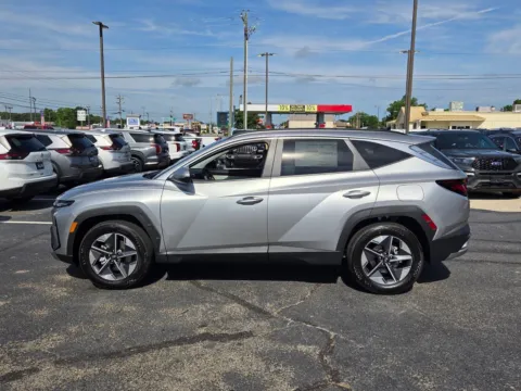 More photos of 2026 Hyundai Tucson SEL at Hyundai Warner Robins, GA