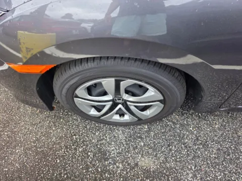 More photos of 2018 Honda Civic LX at Hyundai Warner Robins, GA