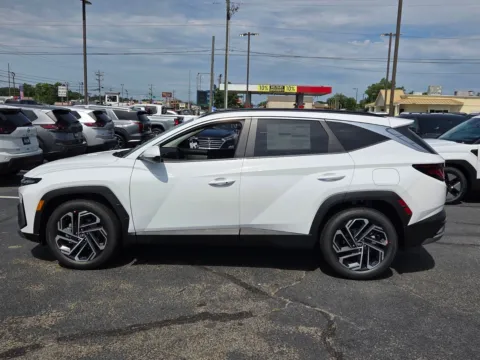 More photos of 2026 Hyundai Tucson SEL at Hyundai Warner Robins, GA