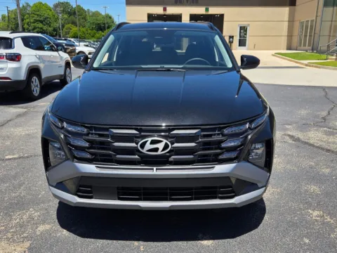 Photos of 2026 Hyundai Tucson SEL for sale in Warner Robins, GA at Hyundai Warner Robins