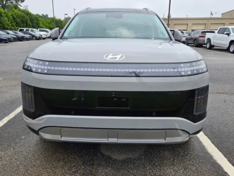 Photos of 2026 Hyundai IONIQ 9 Performance Limited for sale in Warner Robins, GA at Hyundai Warner Robins