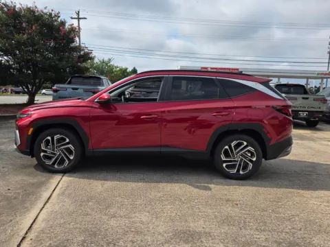 More photos of 2026 Hyundai Tucson SEL at Hyundai Warner Robins, GA