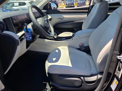 More photos of 2026 Hyundai Tucson SE at Hyundai Warner Robins, GA
