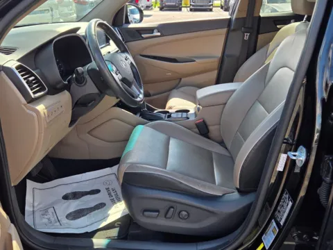 More photos of 2020 Hyundai Tucson Limited at Hyundai Warner Robins, GA
