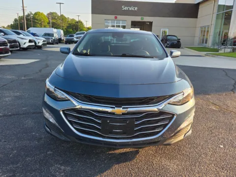 Photos of 2024 Chevrolet Malibu LT for sale in Warner Robins, GA at Hyundai Warner Robins
