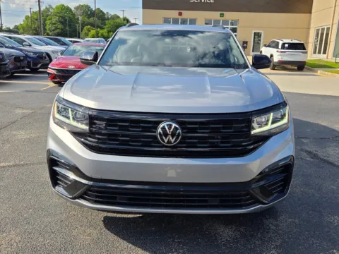 Photos of 2023 Volkswagen Atlas Cross Sport 3.6L V6 SEL for sale in Warner Robins, GA at Hyundai Warner Robins