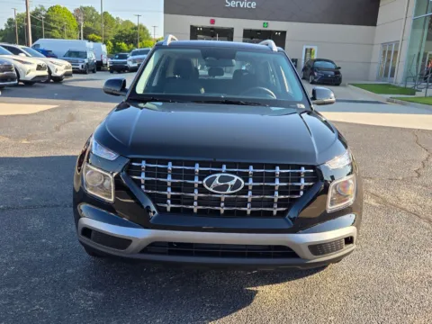 Photos of 2026 Hyundai Venue SEL for sale in Warner Robins, GA at Hyundai Warner Robins
