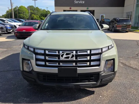 Photos of 2025 Hyundai Santa Cruz SEL for sale in Warner Robins, GA at Hyundai Warner Robins