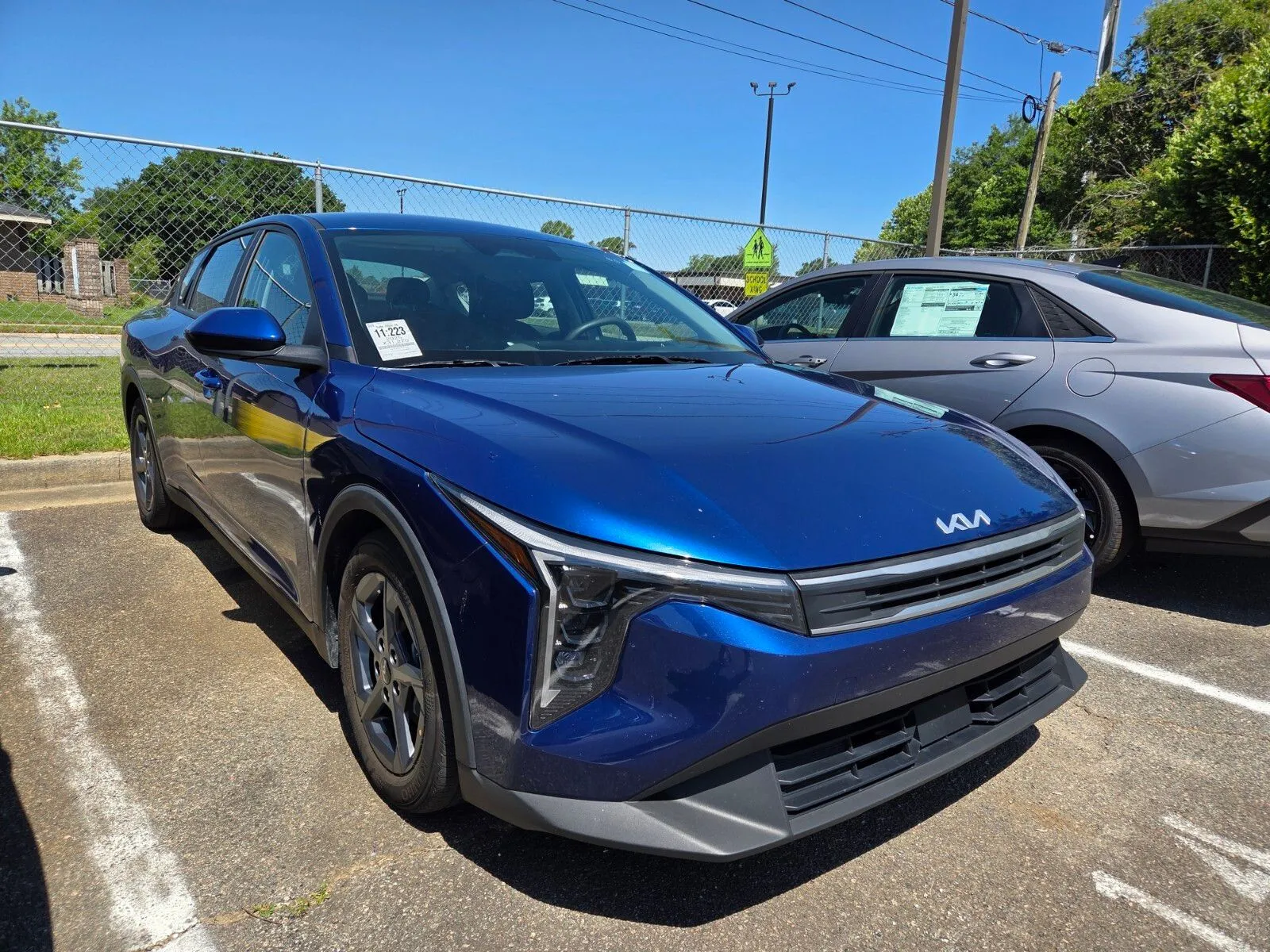 2025 Kia K4 LXS AT's photo