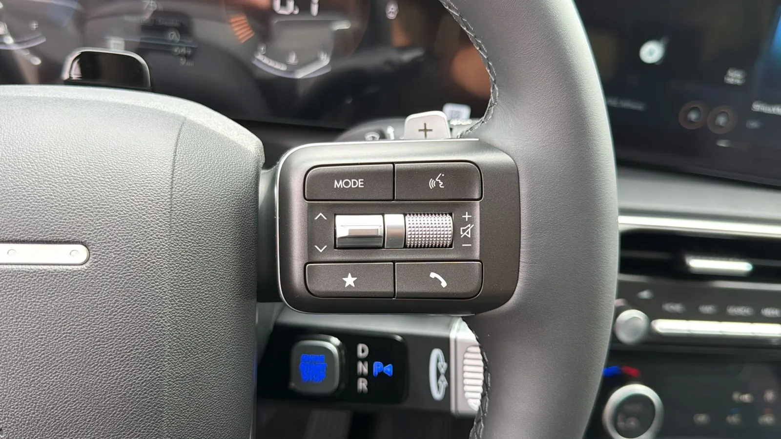 2026 Hyundai Palisade SE - Photo 30
