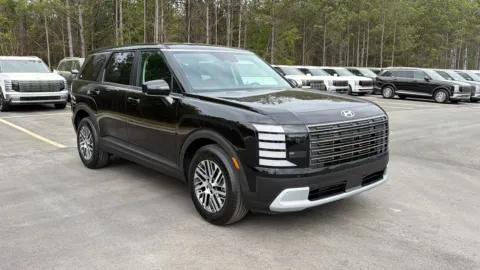 More photos of 2026 Hyundai Palisade SE at Hyundai Warner Robins, GA