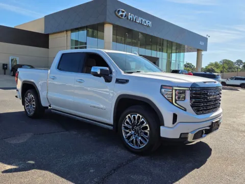 White 2023 GMC Sierra 1500 Denali Ultimate for sale in Warner Robins, GA