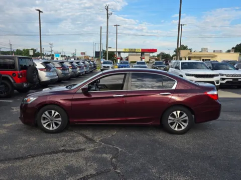 More photos of 2014 Honda Accord LX at Hyundai Warner Robins, GA