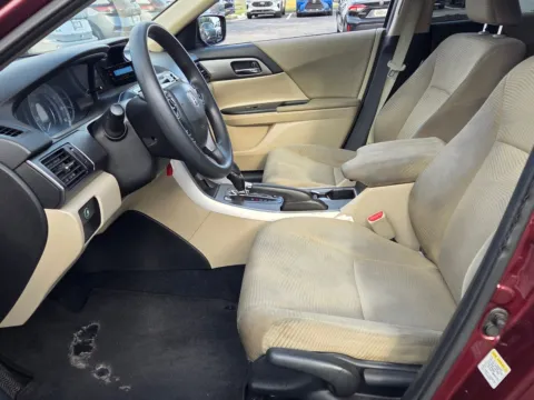 More photos of 2014 Honda Accord LX at Hyundai Warner Robins, GA