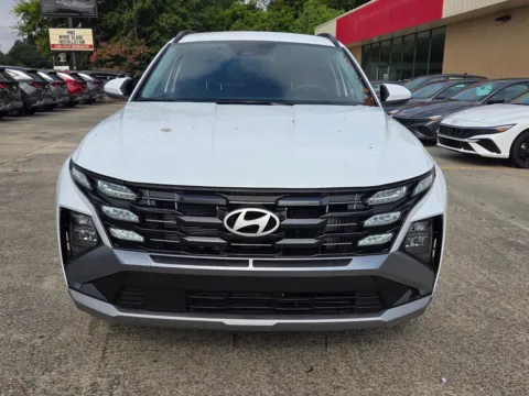 Photos of 2026 Hyundai Tucson Hybrid SEL for sale in Warner Robins, GA at Hyundai Warner Robins