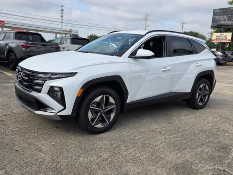 Another view of 2026 Hyundai Tucson Hybrid SEL for sale in Warner Robins, GA at Hyundai Warner Robins