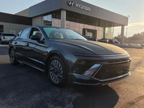 Gray 2026 Hyundai Sonata Hybrid SEL for sale in Warner Robins, GA