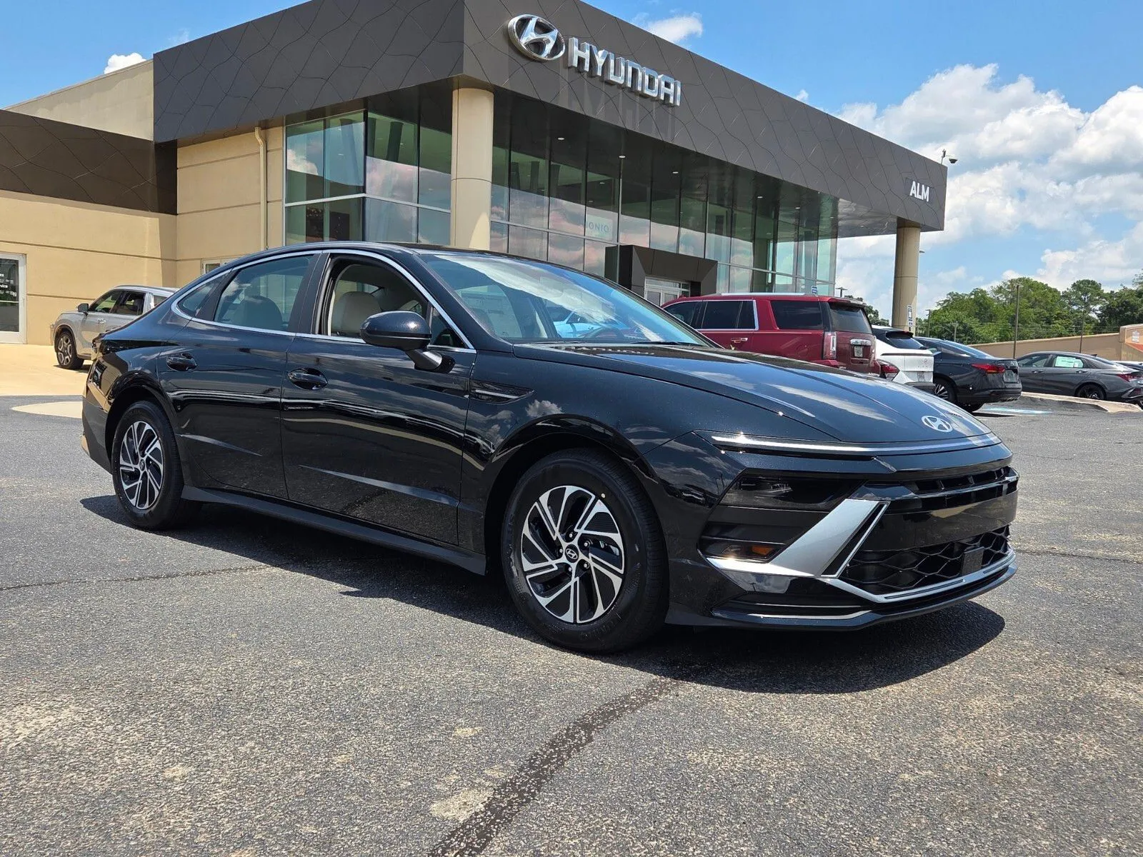 Black 2026 Hyundai Sonata Hybrid Blue for sale in Warner Robins, GA
