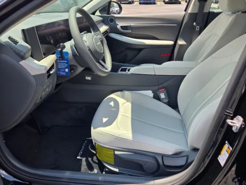 More photos of 2026 Hyundai Sonata Hybrid Blue at Hyundai Warner Robins, GA
