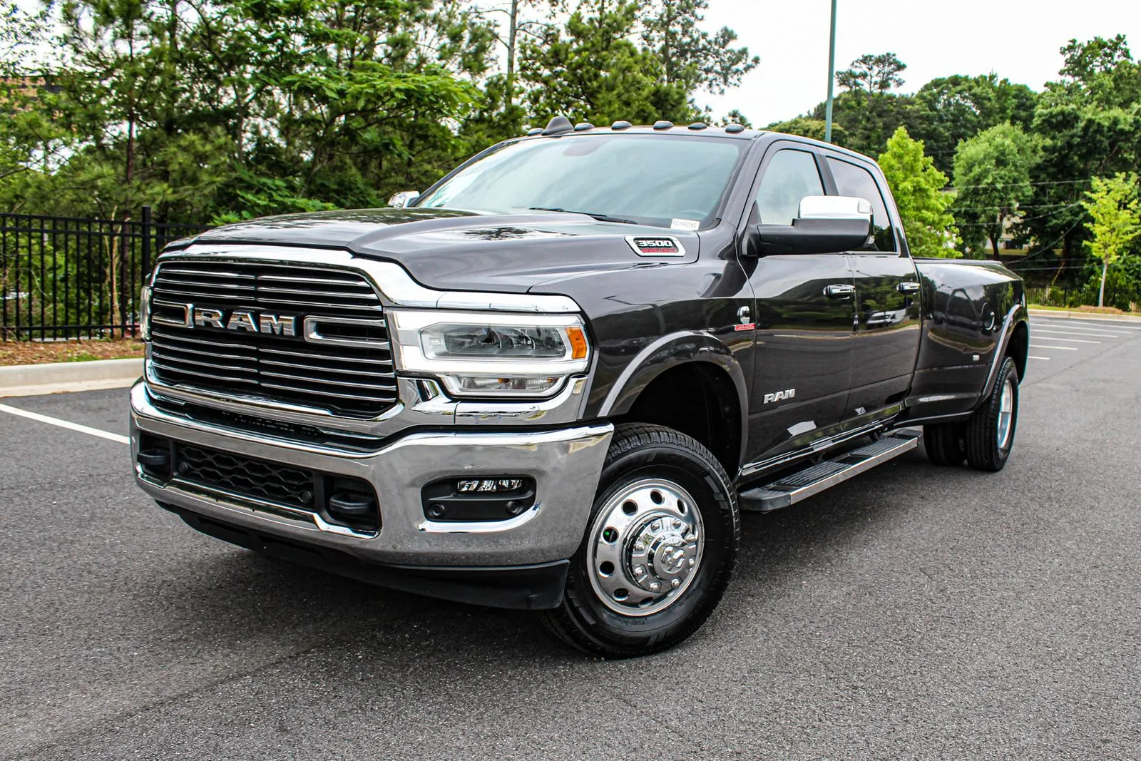 2022 RAM 3500 Laramie 4X4 Crew Cab LWB's photo